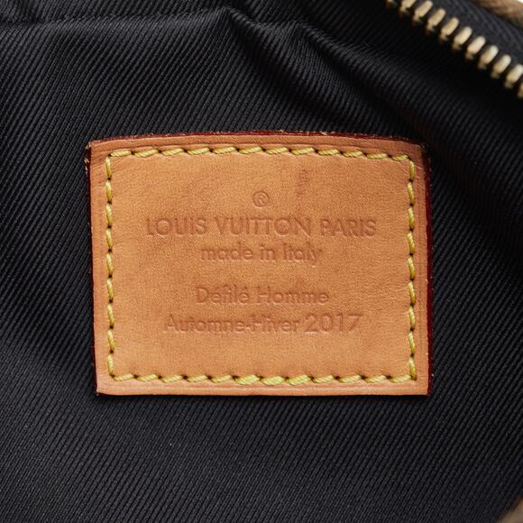 Louis Vuitton Supreme Camouflage Bum Bag Pm - Picture 6 of 10